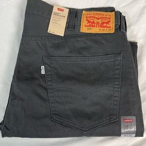 BNWT Levi’s 505 Regular Black jean 38x32